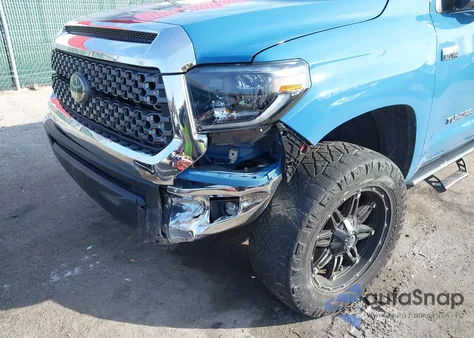 2019 Toyota Tundra Sr5 5.7L V8 z USA, uszkodzony, nr VIN 5TFCY5F18KX025225
